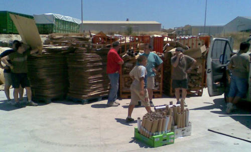 2009-07-11, Collecting cardboard