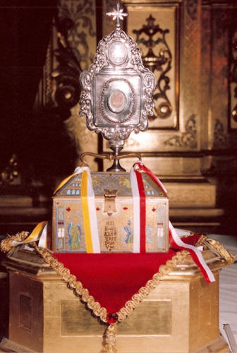 2003-09-07, Arribada de la segona Relíquia de Sant Jordi